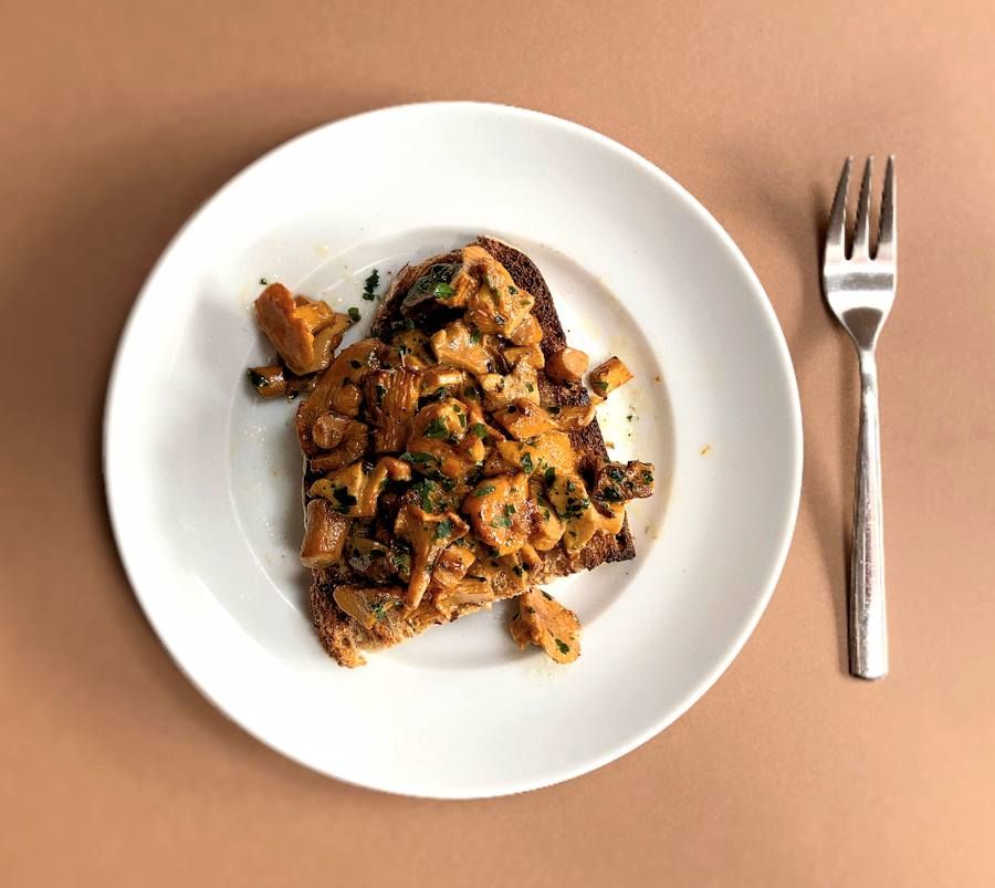 Chanterelles On Toast Recipe Cuisine Fiend